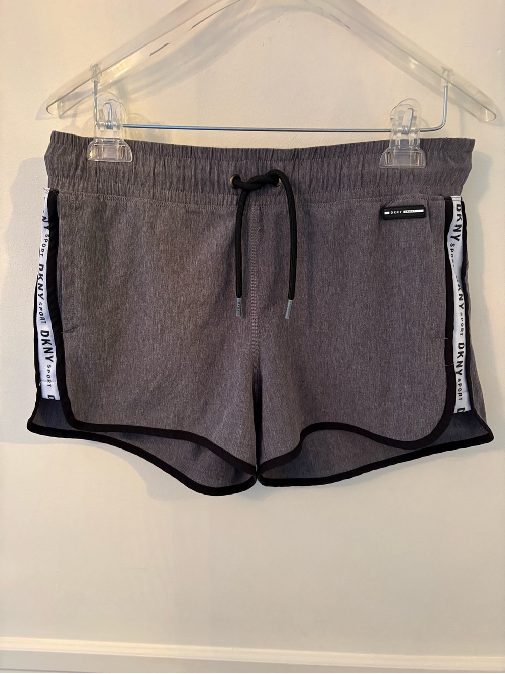DKNY Sport women’s activewear shorts. Excellent condition. Logo. Size small.